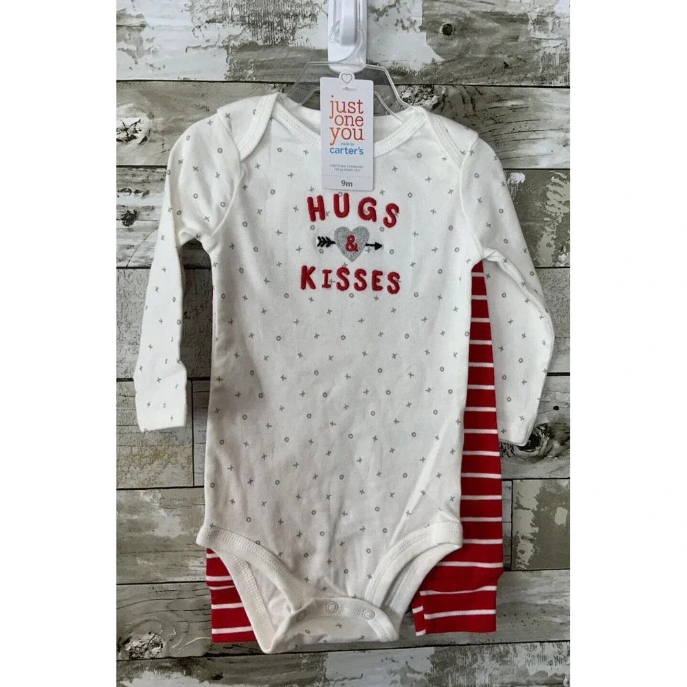 Just One You by Carter's Baby Hugs and Kisses 2pc‎ Outfit, Red/White Size 9M